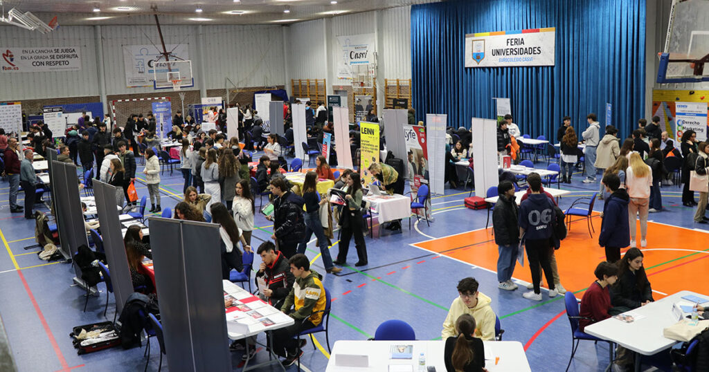 Orientación vocacional en el Colegio Privado Internacional Eurocolegio Casvi, en Villaviciosa de Odón