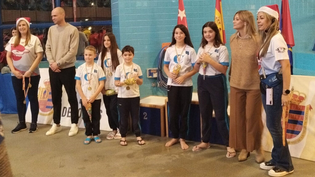 Comienza la competición para la Escuela de Natación Casvi Villaviciosa