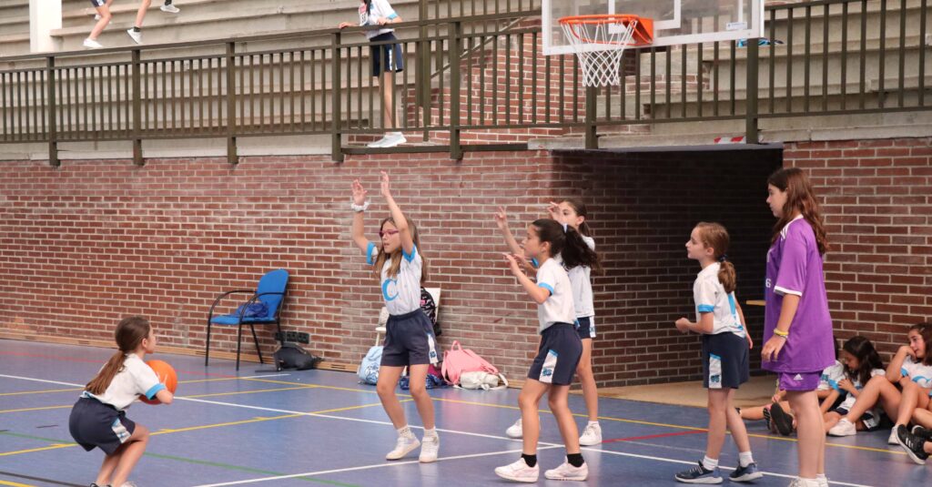 Deportes en la Fiesta de Fin de Curso en Casvi Villaviciosa