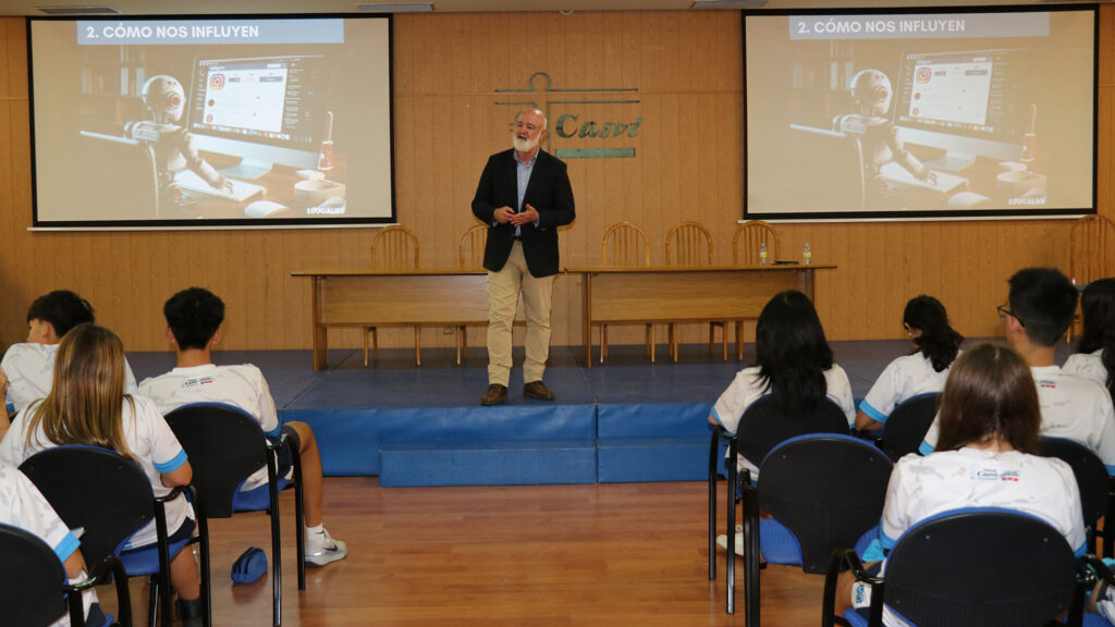 Charlas sobre salud digital en Casvi Villaviciosa