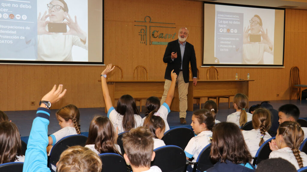 Charlas sobre salud digital en Casvi Villaviciosa