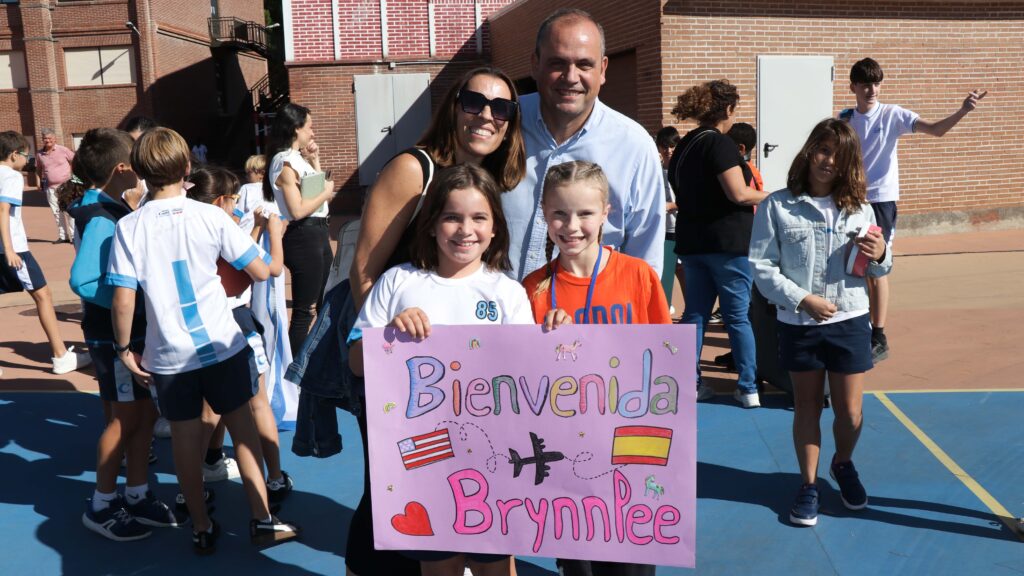 Bienvenida para los alumnos del Eisenhower International School, de Intercambio Lingüísitico en el Colegio Privado Internacional Eurocolegio Casvi