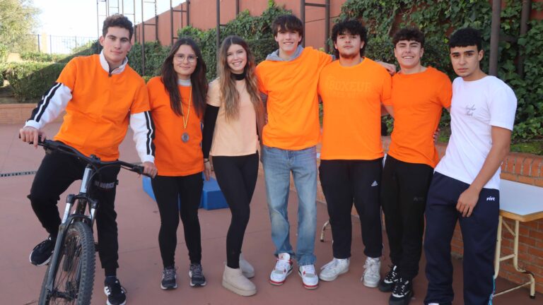 Carrera solidaria en Casvi Villaviciosa organizada por los alumnos del Programa Diploma de Bachillerato Internacional