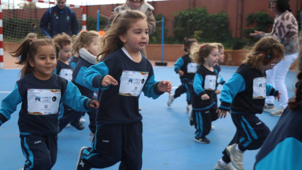 Carrera solidaria en Casvi Villaviciosa organizada por los alumnos del Programa Diploma de Bachillerato Internacional