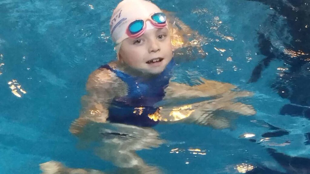 Torneo de Natación de Móstoles con la participación de la Escuela de Natación de Casvi Villaviciosa