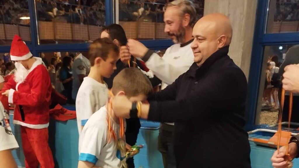 Torneo de Natación de Móstoles con la participación de la Escuela de Natación de Casvi Villaviciosa