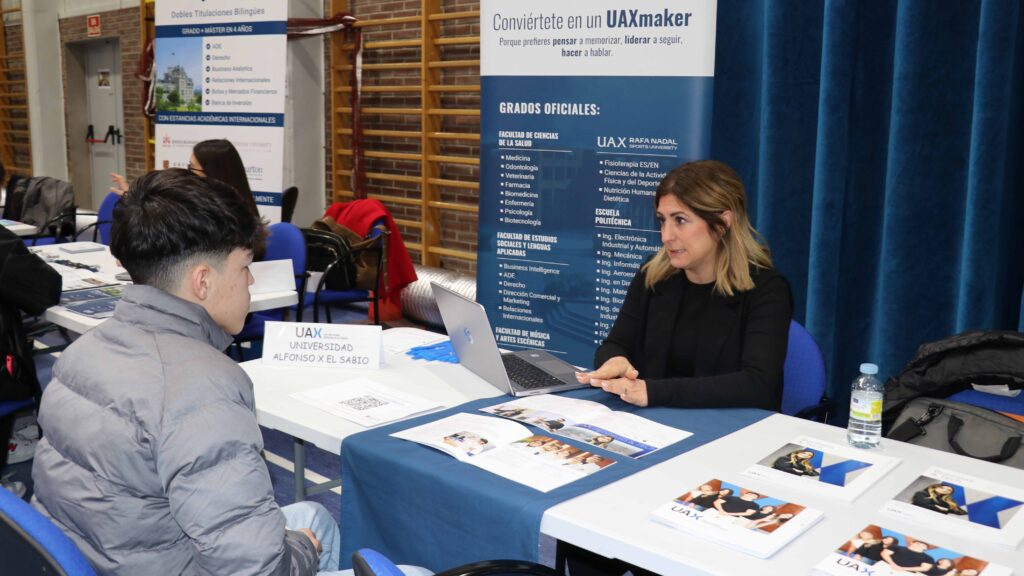 Feria de Universidades en Casvi Villaviciosa