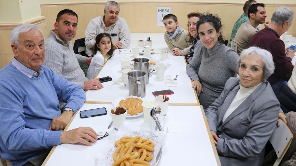 Chocolate and churros for Grandparents’ Day at Casvi Villaviciosa