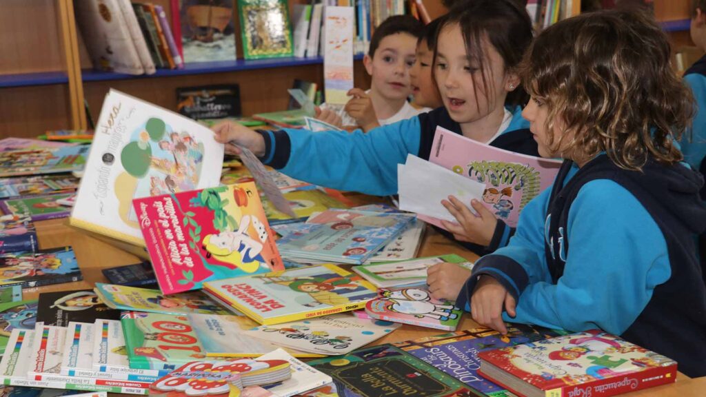 Celebración del Día del Libro en el Colegio Internacional Casvi Villaviciosa