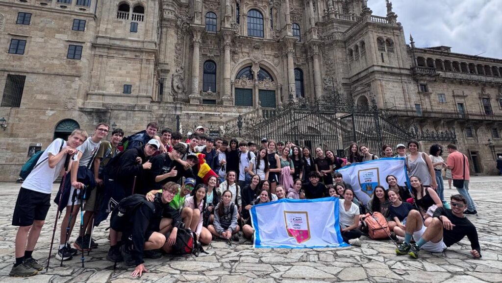 Alumnos de 4º de Casvi Villaviciosa en el Camino de Santiago