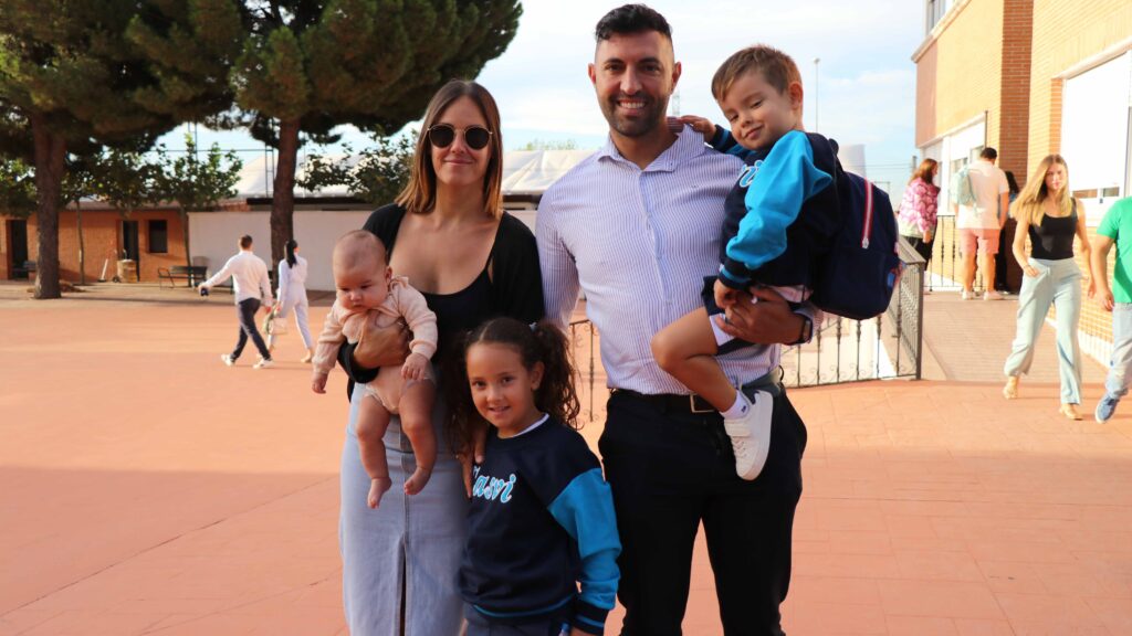 ¿Cuál es el papel de los padres en la adaptación escolar de sus hijos?