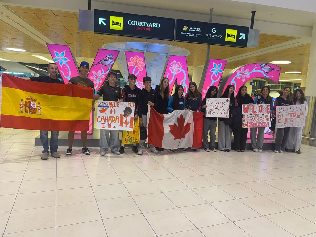 Familias canadienses esperando a estudiantes Casvi