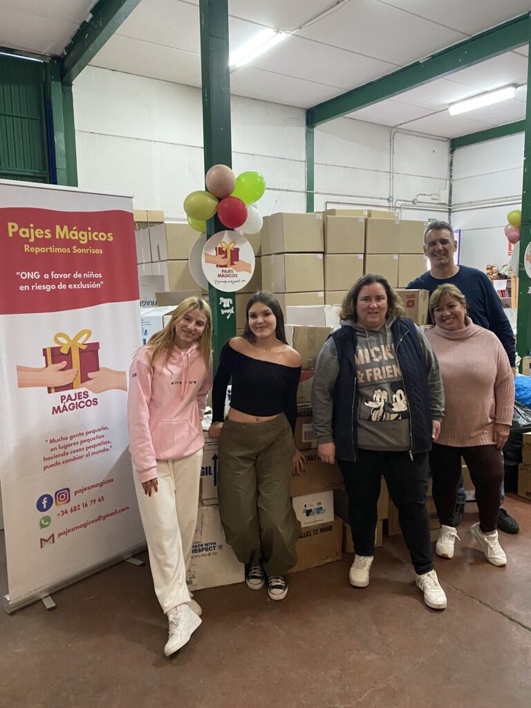 Campaña juguetes de Casvi Villaviciosa para la Asociación Pajes Mágicos