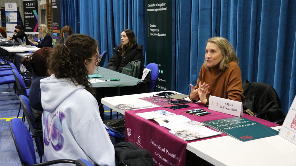 14th University Fair at Casvi Villaviciosa for career guidance