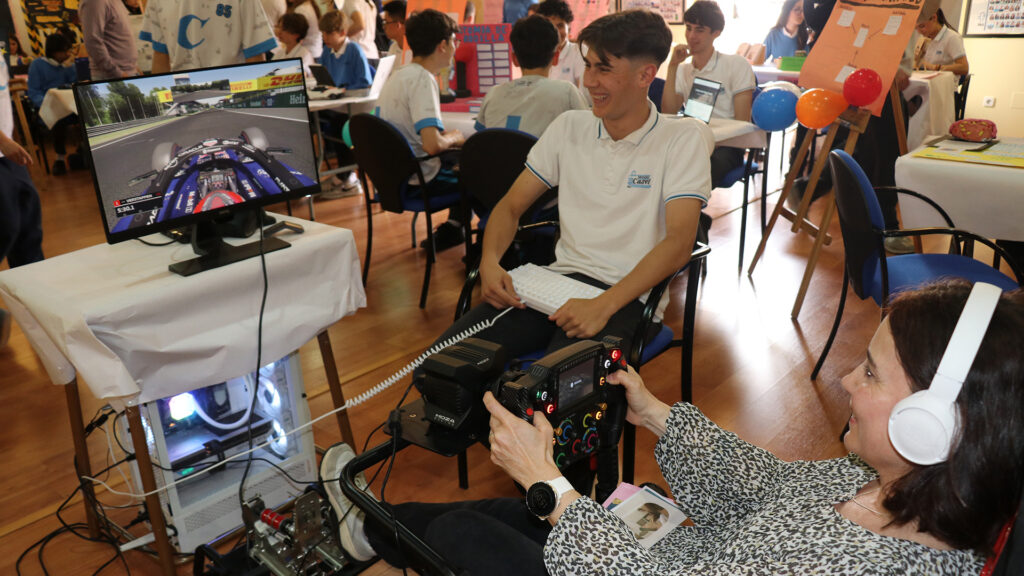 Presentation of MYP personal projects by secondary school pupils at Casvi Villaviciosa