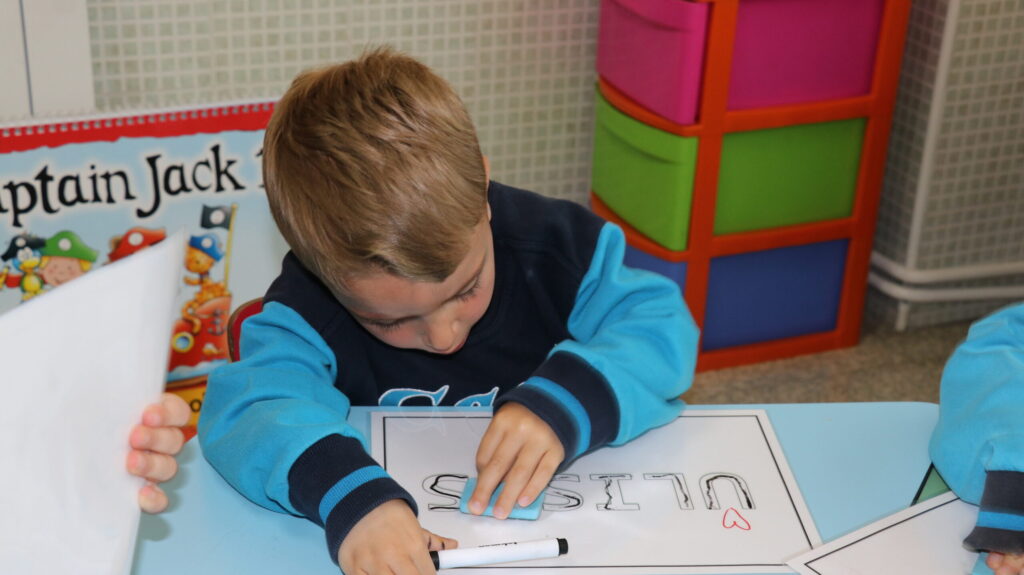 Estimular el lenguaje infantil en Casvi Villaviciosa